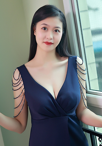 Dating Asian member online; gorgeous pictures: Jing from Yibin