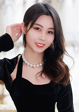 Most gorgeous profiles: beautiful Thai member Ping from Handan
